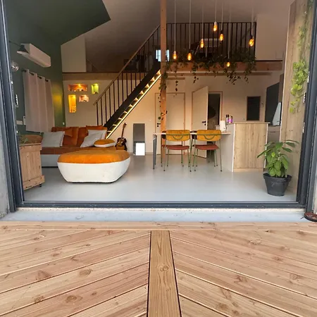 Le Loft Des Cretes Parnans