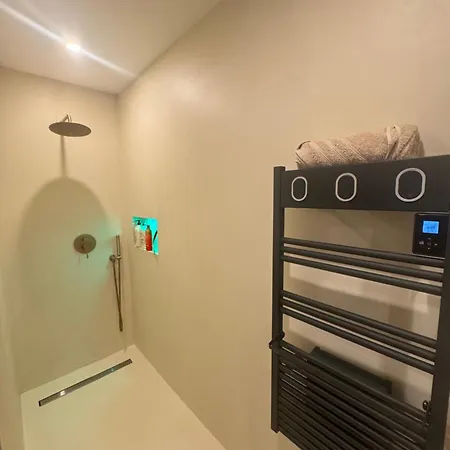 Le Loft Des Cretes Parnans